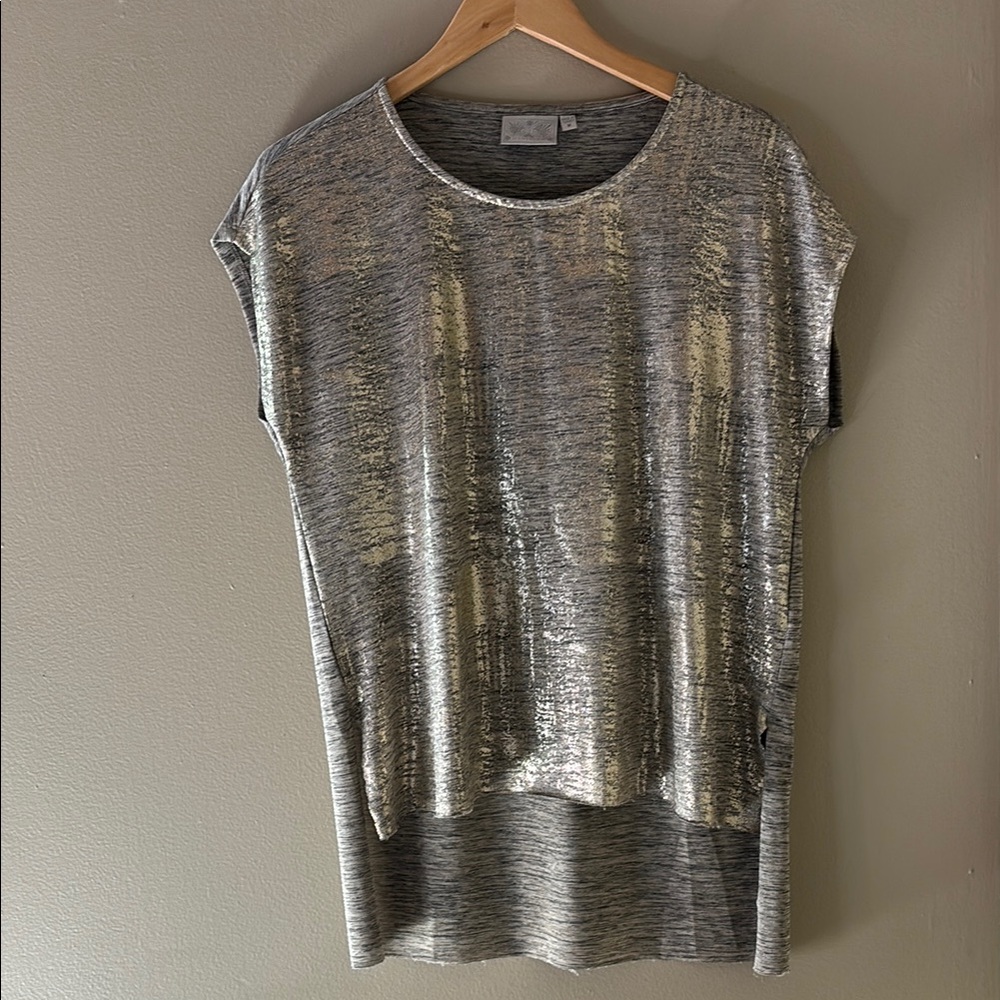 Dantelle Metallic Gold & Silver Women's Top